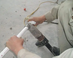 高明漏水维修电话